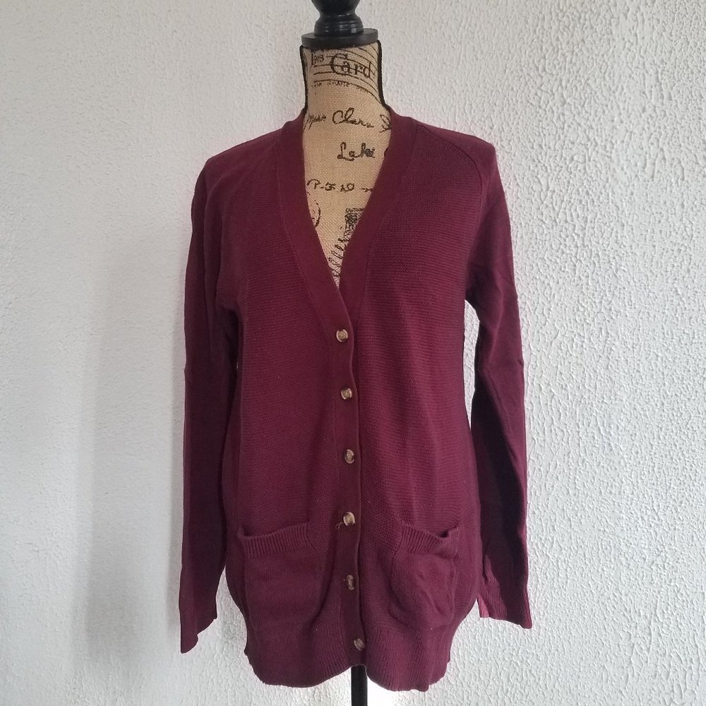 Cardigan - Picture 2 of 6